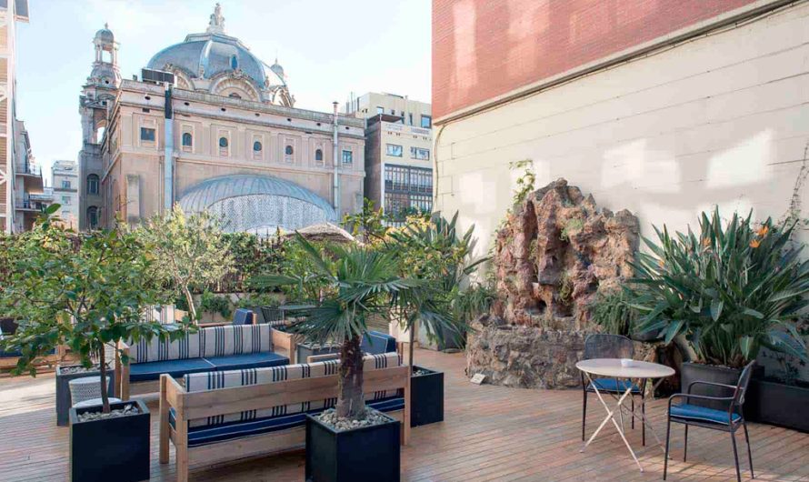 Presentació del llibre ‘Històries de Barcelona’ a l’Hotel Praktik