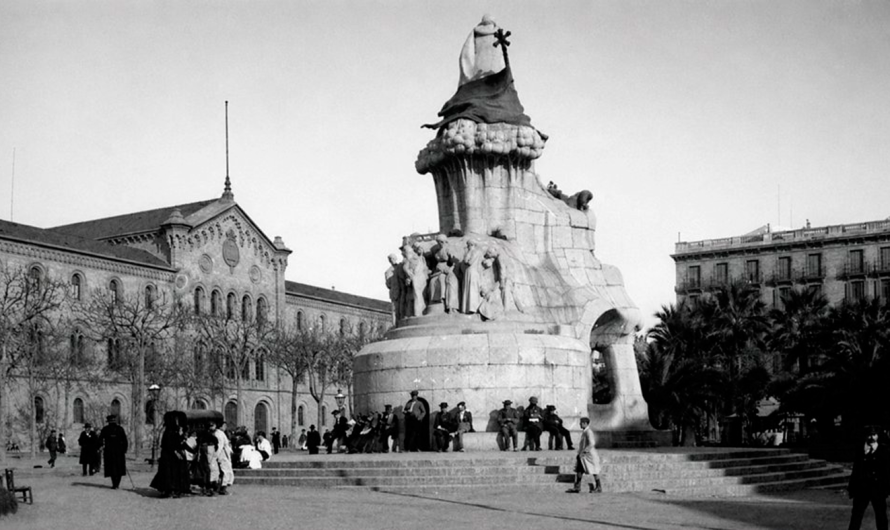 Fotos antigues de Barcelona: El doctor Robert a la plaça Universitat